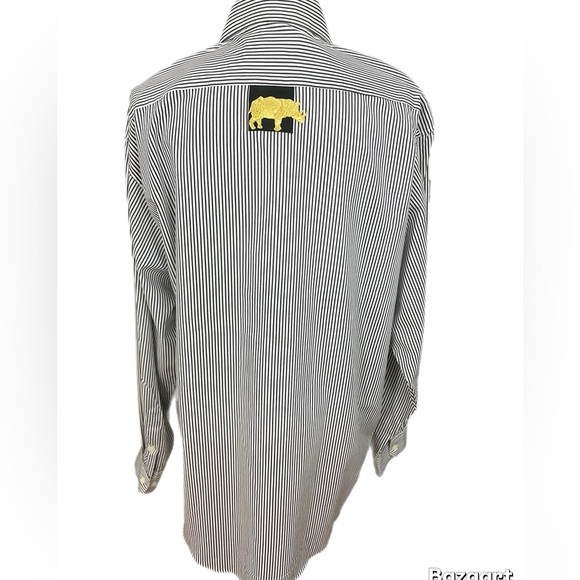 Scrabbles USA Women’s Button Up Black/white Blouse Size Large W/animal Decor - Picture 3 of 7